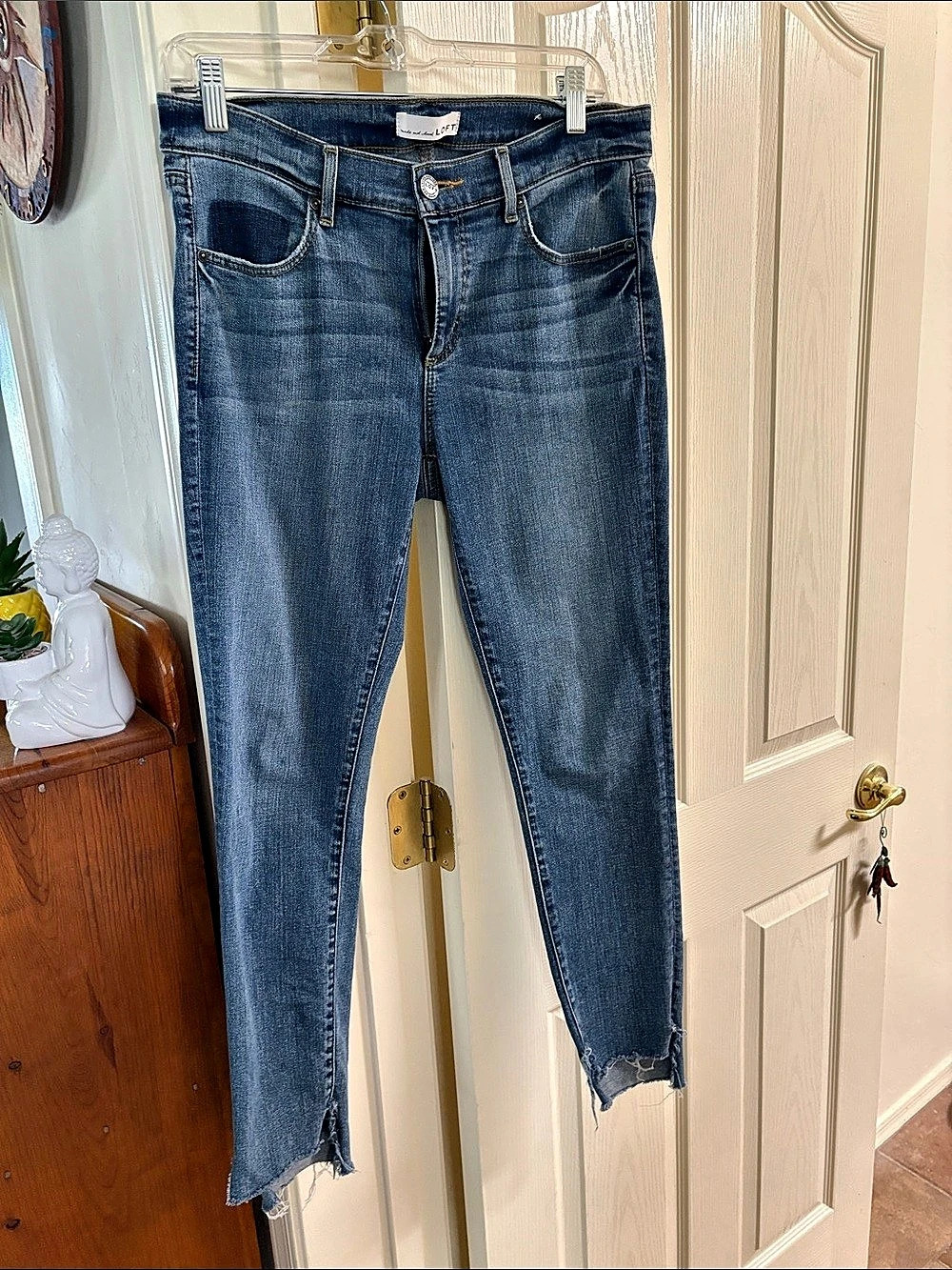 LOFT Modern Skinny Jeans Frayed Hem Jeans Blue Waist 28